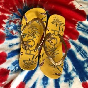 Cute flip flops for the beach